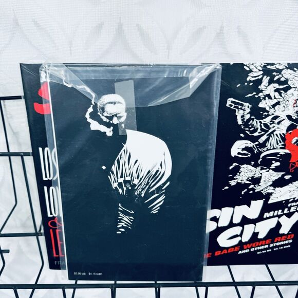 Frank Millers Sin City Lost Lonely & Lethal, Babe Who Wore Red, Silent Night Lot - Picture 5 of 6